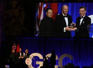 Ray Dalio, CEO of Bridgewater Associates, took to LinkedIn on Tuesday to defend his continued investments in China — a market he views as crucial for “understanding the world and for diversification” — a market he believes is a “100 years for a tenth time” if Beijing repeats Japan’s mistakes of the 1990s. In his follow-up he claimed that he is neither a fair-weather friend nor a fair-weather investor.