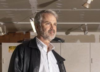 Martin Eberhard, the former chief executive of #TSLA, said it was a shame the automaker decided not to pursue its cheap car because they don’t think they can compete with the low-end Chinese cars, and that they probably might want to reconsider that. “We can have a dozen different cars companies around the world making a dozen different types of cars, meeting different positions in the market and all succeeding,” he said. https://tinyurl.com/2aj5qxcx